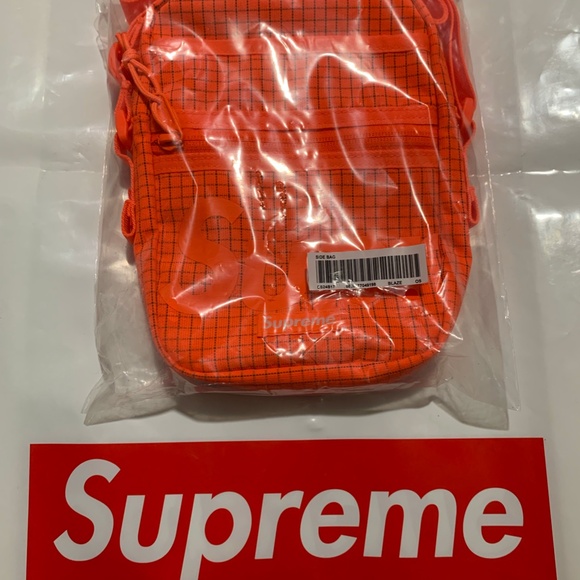 Supreme SS24 Side Bag / Shoulder Bag Orange Brand New 100% Dead Stock - Picture 1 of 10